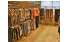 Изображение фотогаллереи №13 для раздела Торговая система ХРОМ с тонированными полками для магазина одежды