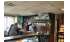 Изображение фотогаллереи №46 для раздела Хромированные стеллажи с тонированными полками для магазина разливного пива и рыбы серии BEER&FISH