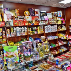 ТЦ Альмирал. Магазин Чая, конфет, орехов и печенья
