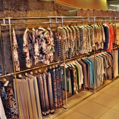Для магазина женской одежды - торговая система Хром