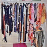 Фото №30 для проекта Вешала, стеллажи, корзины, островные системы для магазина женской одежды