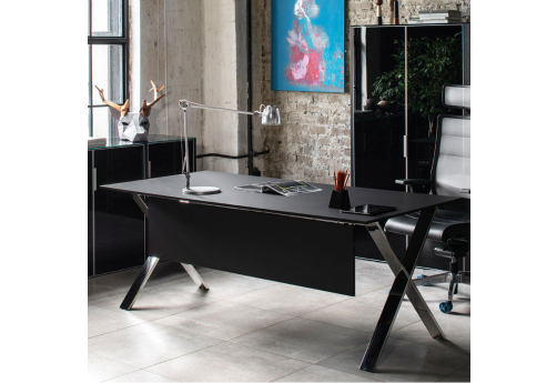 Стол руководителя с передней панелью Астер, цвет черный