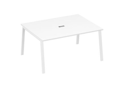 Стол для переговоров Мира Трио, цвет белый премиум + белый