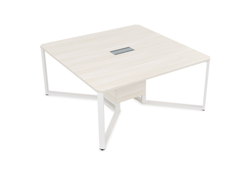 Стол-квадрат, цвет слоновая кость + белый