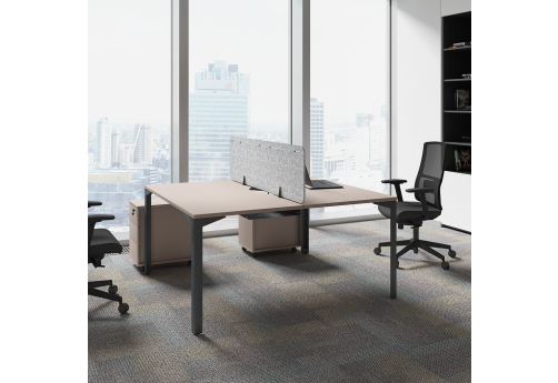 Стол составной на 2 рабочих места с вырезами и настольным экраном Кристо Персонал, цвет тортора