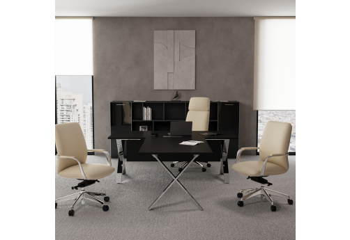 Стол руководителя с царгой и брифинг-приставкой Квентин, цвет черный