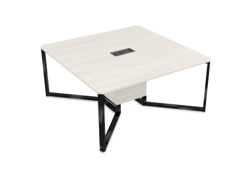 Стол-квадрат, цвет слоновая кость + черный-глянец