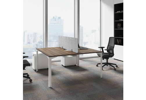 Стол составной на 2 рабочих места с вырезами и настольным экраном Кристо Персонал, цвет орех