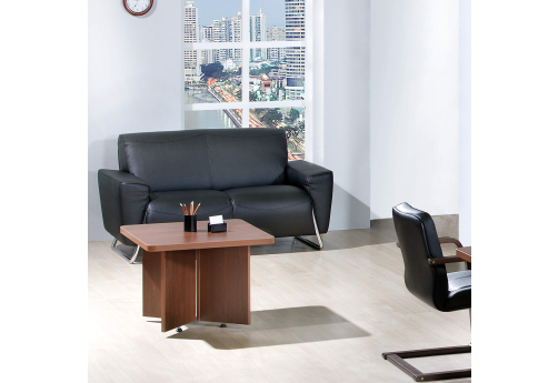 Стол журнальный Адмирал, цвет орех