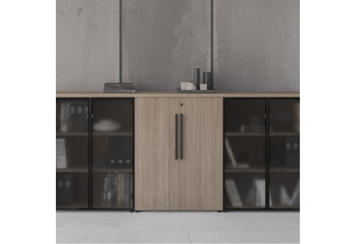 Шкаф комбинированный средний (стекло-закрытый-стекло) Британия, цвет дуб + серый