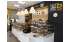 Изображение фотогаллереи №28 для раздела Хромированные стеллажи со стеклянными полками для магазина хлеба и выпечки